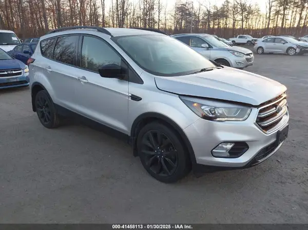 1FMCU0GDXKUB29669 2019 FORD ESCAPE - Image 1