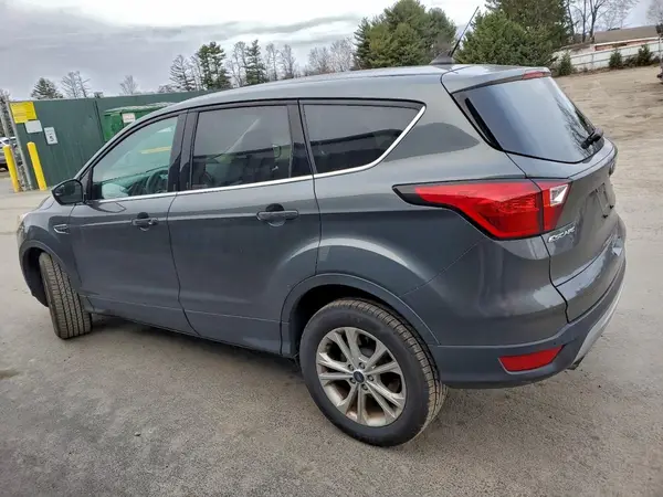 1FMCU0GDXKUB31020 2019 FORD ESCAPE - Image 2