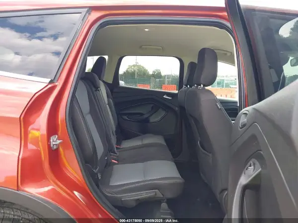 1FMCU0GDXKUB52644 2019 FORD ESCAPE - Image 8