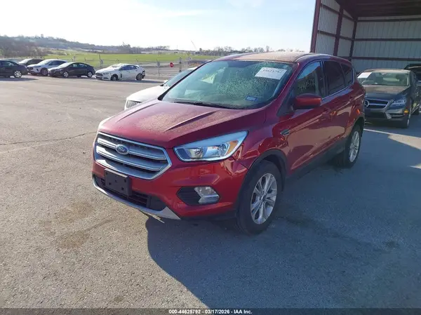 1FMCU0GDXKUB58556 2019 FORD ESCAPE - Image 2