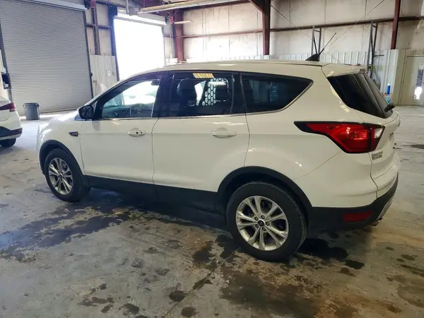1FMCU0GDXKUB60095 2019 FORD ESCAPE - Image 2