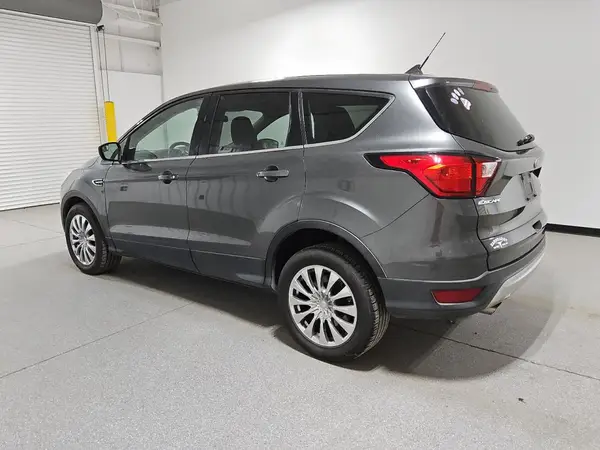1FMCU0GDXKUB64065 2019 FORD ESCAPE - Image 2