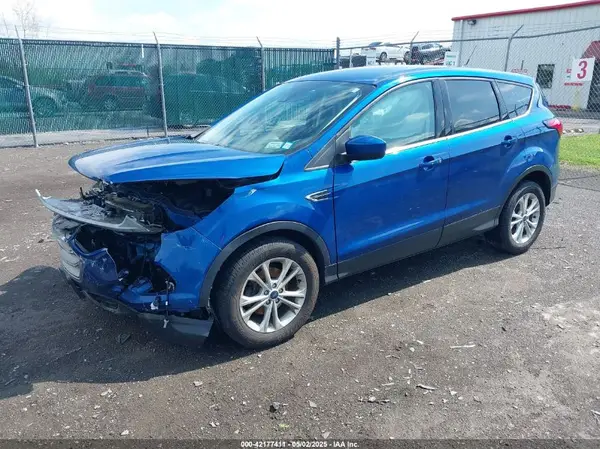 1FMCU0GDXKUB81786 2019 FORD ESCAPE - Image 2