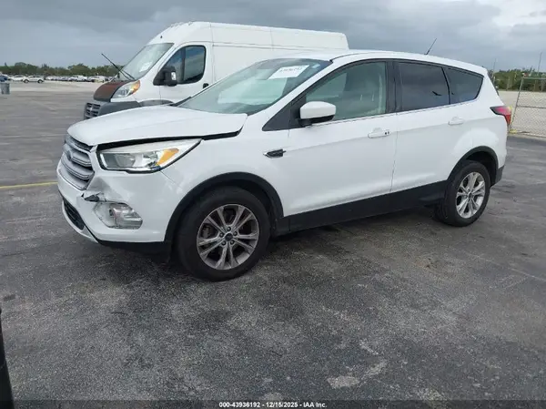 1FMCU0GDXKUB94991 2019 FORD ESCAPE - Image 2