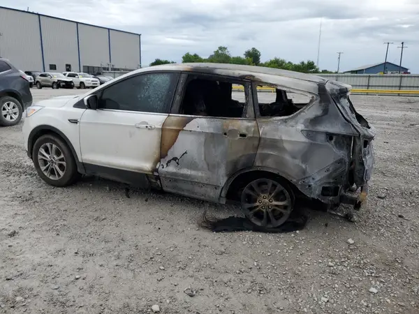 1FMCU0GDXKUB99513 2019 FORD ESCAPE - Image 2
