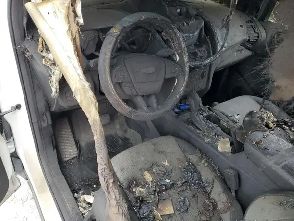 1FMCU0GDXKUB99513 2019 FORD ESCAPE - Image 8