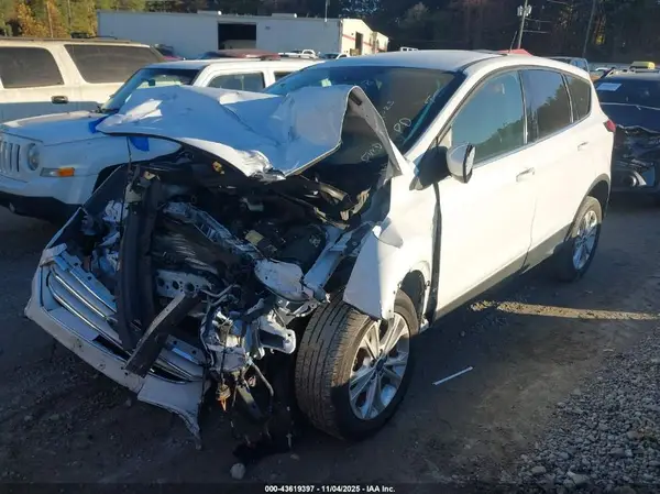 1FMCU0GDXKUC03138 2019 FORD ESCAPE - Image 2