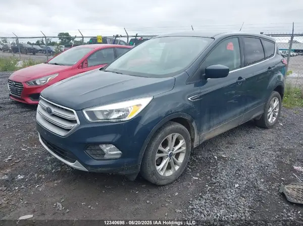 1FMCU0GDXKUC12258 2019 FORD ESCAPE - Image 2