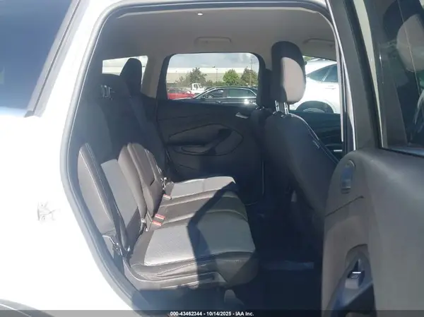 1FMCU0GDXKUC36835 2019 FORD ESCAPE - Image 8