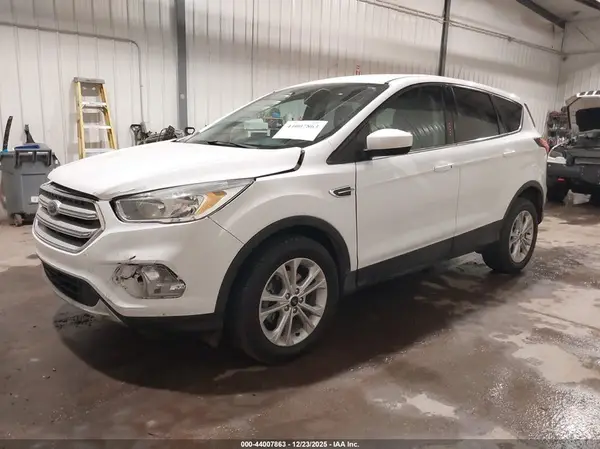 1FMCU0GDXKUC37869 2019 FORD ESCAPE - Image 2