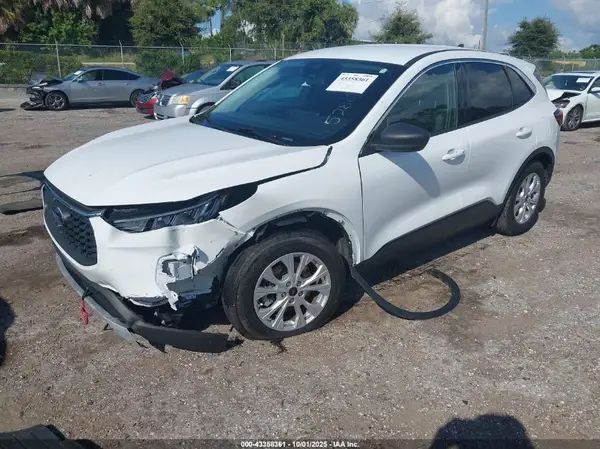 1FMCU0GN0RUA52863 2024 FORD ESCAPE - Image 2