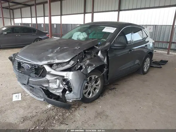 1FMCU0GN0RUB53742 2024 FORD ESCAPE - Image 2