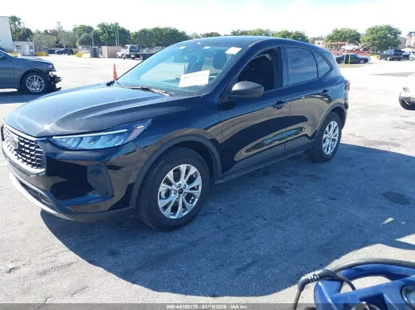 1FMCU0GN0SUA62332 2025 FORD ESCAPE - Image 2
