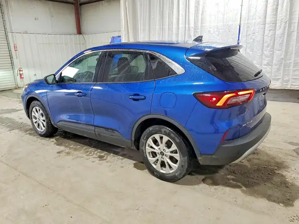 1FMCU0GN1PUA18170 2023 FORD ESCAPE - Image 2