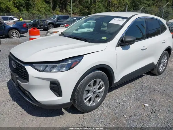 1FMCU0GN1PUA52979 2023 FORD ESCAPE - Image 2