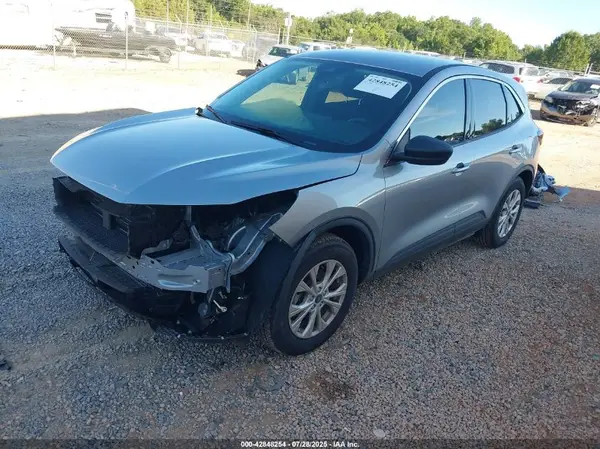 1FMCU0GN1RUB45083 2024 FORD ESCAPE - Image 2