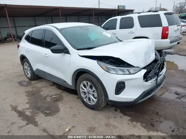 1FMCU0GN1RUB51496 2024 FORD ESCAPE - Image 1
