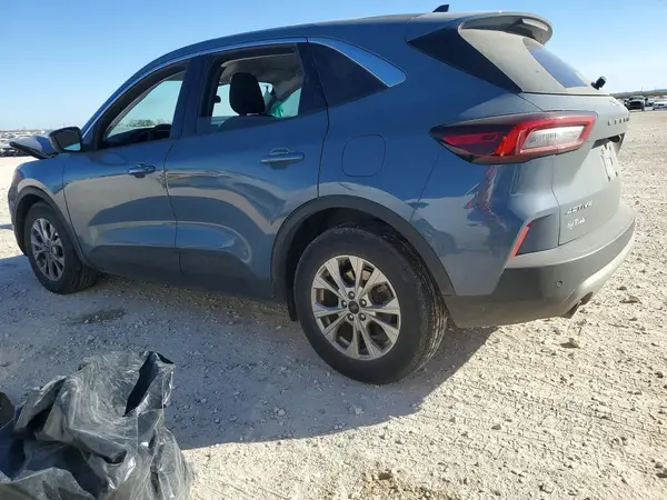 1FMCU0GN2PUB13904 2023 FORD ESCAPE - Image 2