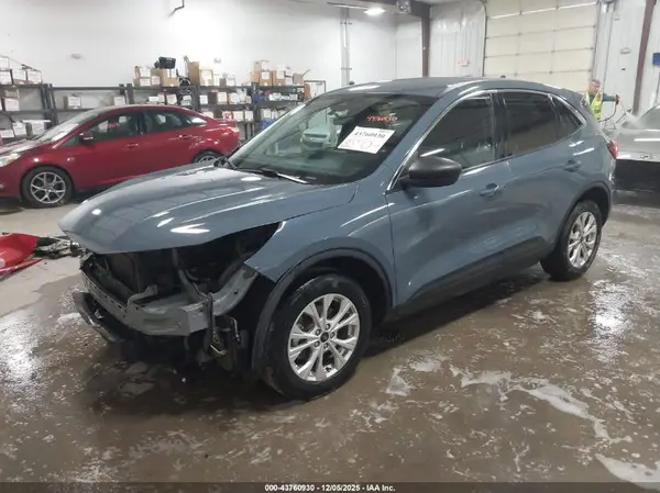 1FMCU0GN2PUB17130 2023 FORD ESCAPE - Image 2