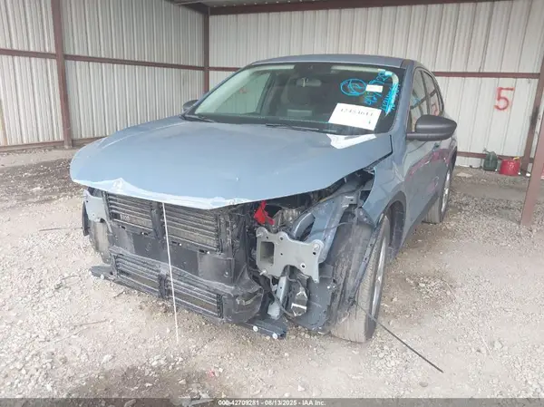 1FMCU0GN2RUB05854 2024 FORD ESCAPE - Image 2