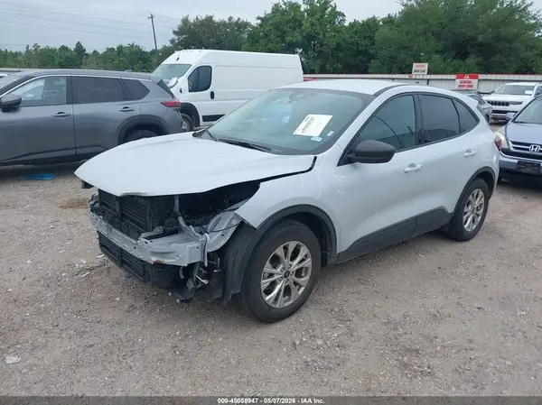 1FMCU0GN2SUB03026 2025 FORD ESCAPE - Image 2