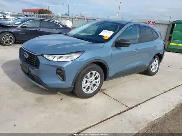 1FMCU0GN2SUB14012 2025 FORD ESCAPE - Image 2