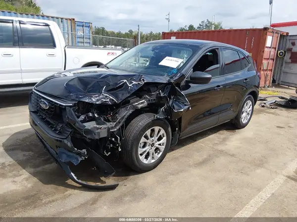 1FMCU0GN2SUB66613 2025 FORD ESCAPE - Image 2