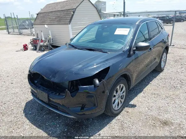 1FMCU0GN3RUA09361 2024 FORD ESCAPE - Image 2