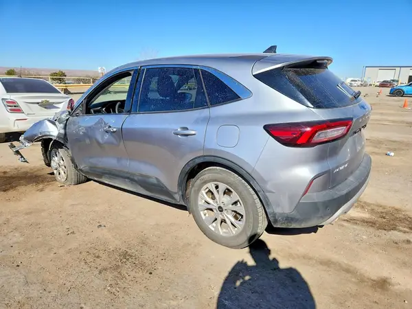 1FMCU0GN3RUA44028 2024 FORD ESCAPE - Image 2