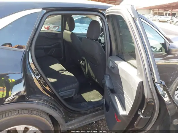 1FMCU0GN3RUA64375 2024 FORD ESCAPE - Image 8