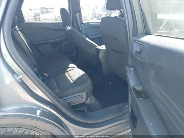1FMCU0GN3RUB43576 2024 FORD ESCAPE - Image 8