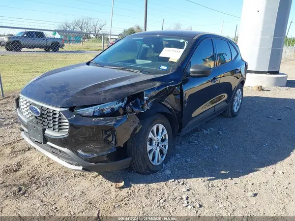 1FMCU0GN3SUA25601 2025 FORD ESCAPE - Image 2