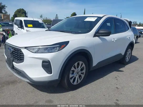 1FMCU0GN4PUA32015 2023 FORD ESCAPE - Image 2