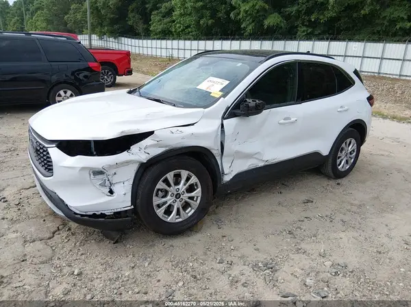 1FMCU0GN5PUB08423 2023 FORD ESCAPE - Image 2