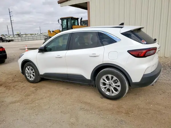 1FMCU0GN5PUB44838 2023 FORD ESCAPE - Image 2