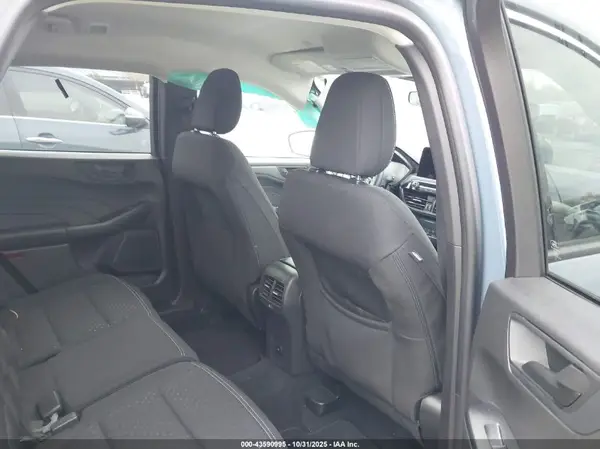 1FMCU0GN5RUA04081 2024 FORD ESCAPE - Image 8