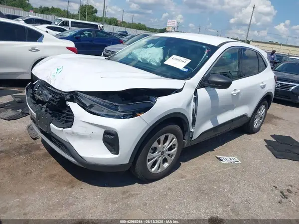 1FMCU0GN5RUA37114 2024 FORD ESCAPE - Image 2