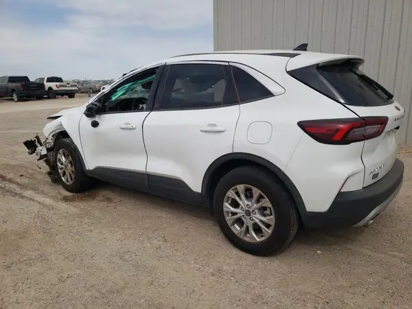 1FMCU0GN5RUA72879 2024 FORD ESCAPE - Image 2