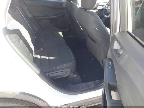 1FMCU0GN5SUB00962 2025 FORD ESCAPE - Image 8