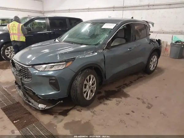 1FMCU0GN6PUA19122 2023 FORD ESCAPE - Image 2