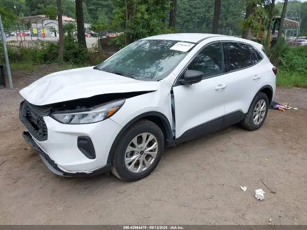 1FMCU0GN6RUA82594 2024 FORD ESCAPE - Image 2