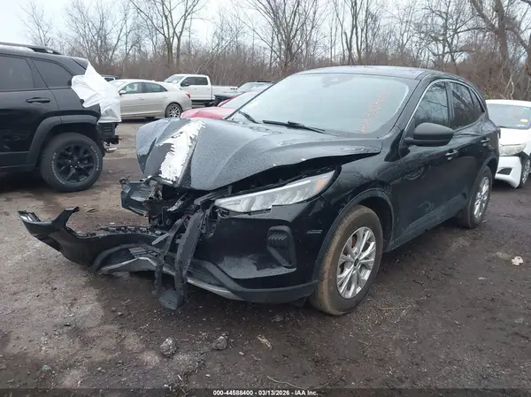 1FMCU0GN6RUB52787 2024 FORD ESCAPE - Image 2