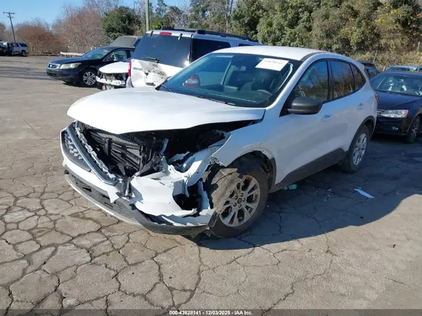 1FMCU0GN6SUA18951 2025 FORD ESCAPE - Image 2