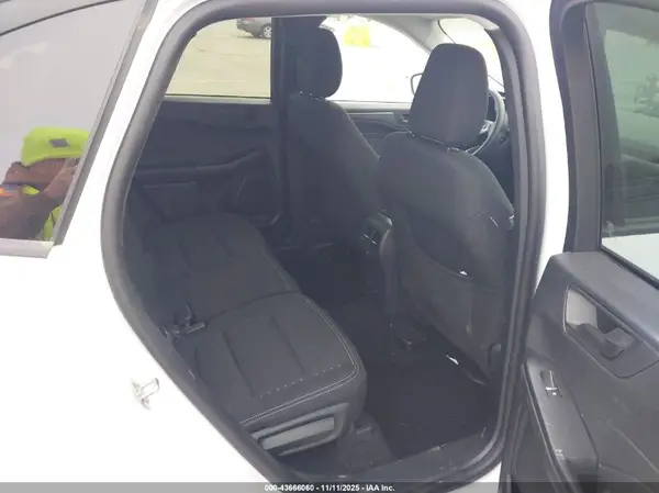 1FMCU0GN6SUB28334 2025 FORD ESCAPE - Image 8
