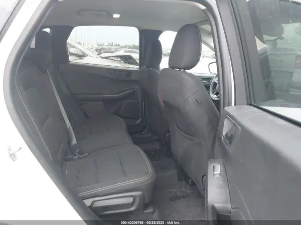 1FMCU0GN7RUA13302 2024 FORD ESCAPE - Image 8