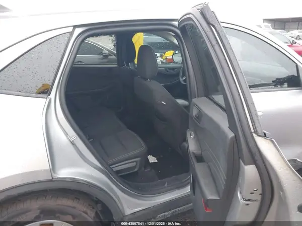 1FMCU0GN7RUB47520 2024 FORD ESCAPE - Image 8