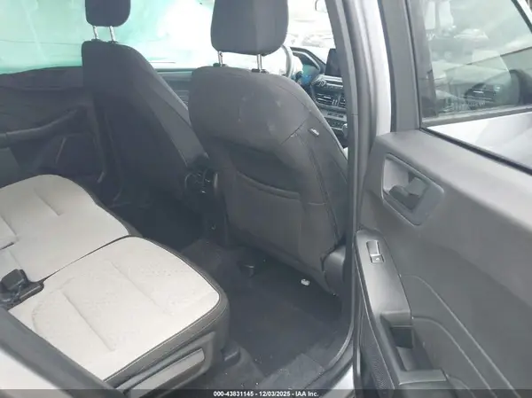 1FMCU0GN8RUA73654 2024 FORD ESCAPE - Image 8