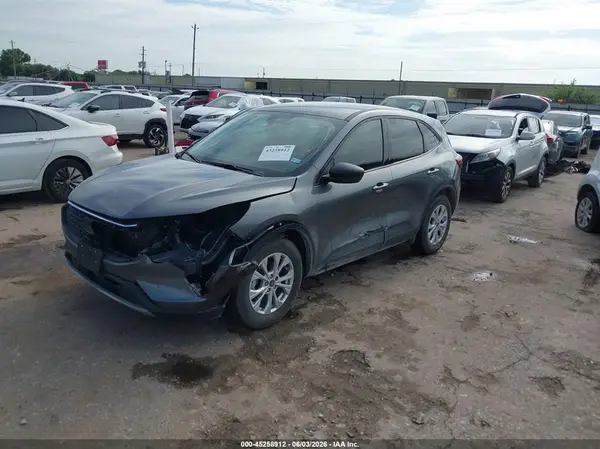 1FMCU0GN8SUA22645 2025 FORD ESCAPE - Image 2