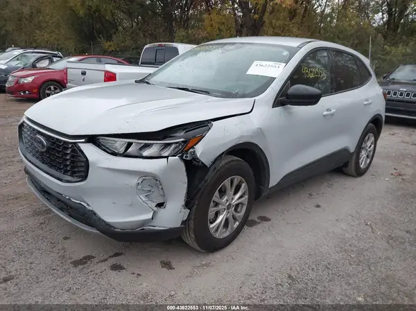 1FMCU0GN8SUA24749 2025 FORD ESCAPE - Image 2