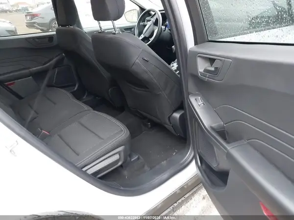 1FMCU0GN8SUA24749 2025 FORD ESCAPE - Image 8